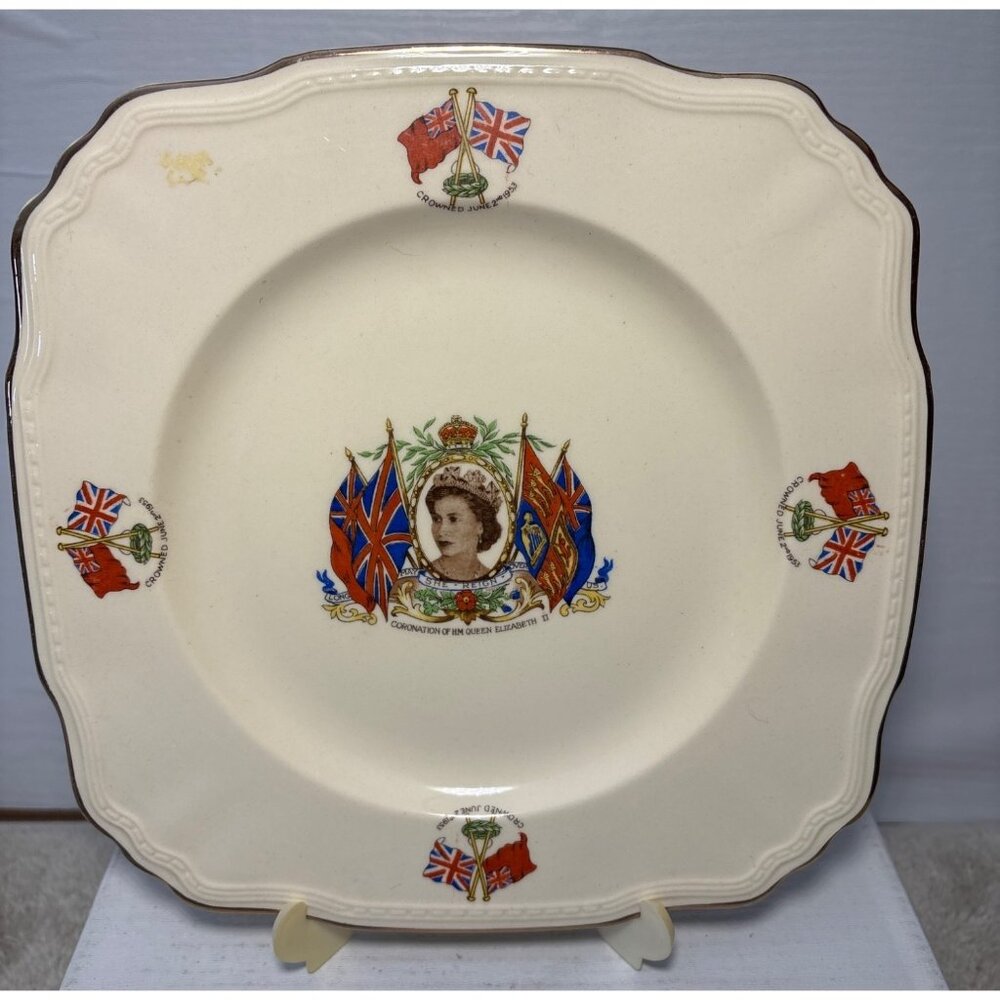 Coronation HM Queen Elizabeth II Commemorative Plate Alfred Meakin 8.5" Square